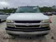 ✅ 2001 Chevrolet Suburban • VIN: 1GNEC16T71J293421 • Лот: 87670365. Опубликован ранее на Copart с пробегом 310 325 миль. Бесплатный доступ к архиву аукционных продаж из США и подробный отчёт об истории автомобиля на DreamBid. Изображение 5.