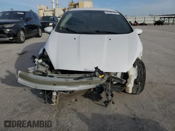 ✅ 2018 Ford Fiesta S • VIN: 3FADP4AJ4JM146532 • Лот: 43186185. Опубликован ранее на Copart с пробегом 85 010 миль. Бесплатный доступ к архиву аукционных продаж из США и подробный отчёт об истории автомобиля на DreamBid. Изображение 5.