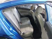 ✅ 2017 Hyundai Elantra SE • VIN: 5NPD74LFXHH209586 • Lot: 43322023. Listed on IAAI with 71,647 mi. Free auction sales archive from the USA and detailed vehicle history report at DreamBid. Image 8.