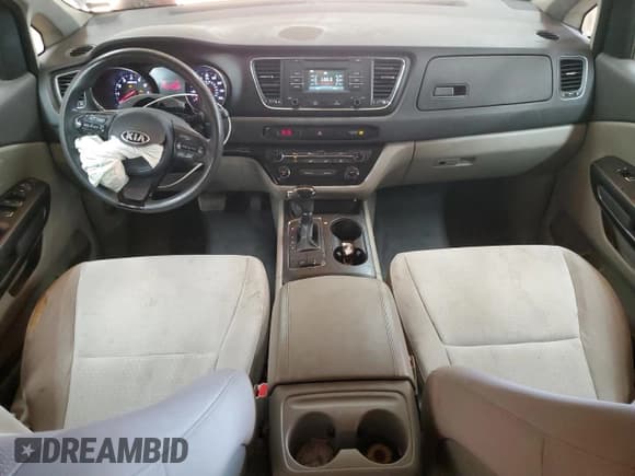 ✅ 2016 Kia Sedona LX • VIN: KNDMB5C14G6144400 • Lot: 82028815. Listed on Copart with 148,358 mi. Free auction sales archive from the USA and detailed vehicle history report at DreamBid. Image 8.