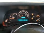 ✅ 2006 Chevrolet Silverado 2500HD LT2 • VIN: 1GCHK23U06F154978 • Lot: 80367745. Wystawiony na Copart z przebiegiem 135 173 mil. Bezpłatny archiwum sprzedaży aukcyjnych z USA i szczegółowy raport historii pojazdu na DreamBid. Zdjęcie 9.