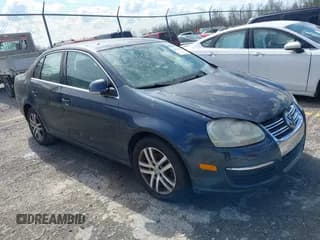 ✅ 2006 Volkswagen Jetta 2.5L • VIN: 3VWRF71K76M625318 • Лот: 41872926. Опубликован ранее на IAAI с пробегом 69 892 миль. Бесплатный доступ к архиву аукционных продаж из США и подробный отчёт об истории автомобиля на DreamBid. Изображение 1.
