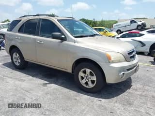 ✅ 2005 Kia Sorento LX • VIN: KNDJD733X55367070 • Lot: 42819376. Wystawiony na IAAI z przebiegiem 93 448 mil. Bezpłatny archiwum sprzedaży aukcyjnych z USA i szczegółowy raport historii pojazdu na DreamBid. Zdjęcie 1.