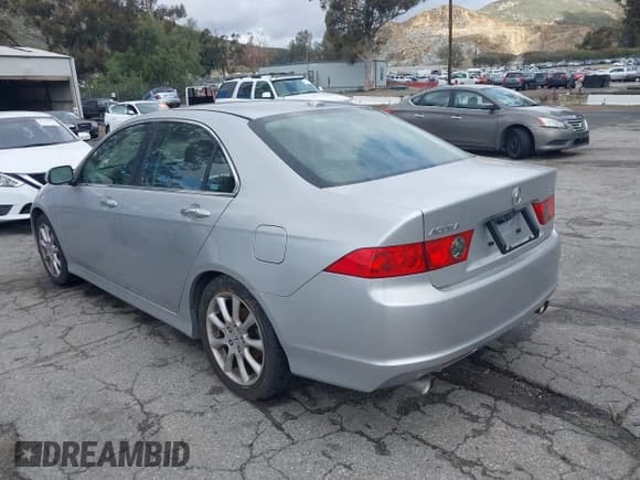 ✅ 2008 Acura TSX Nav • VIN: JH4CL96928C021522 • Lot: 41782013. Listed on IAAI with 116,655 mi. Free auction sales archive from the USA and detailed vehicle history report at DreamBid. Image 3.