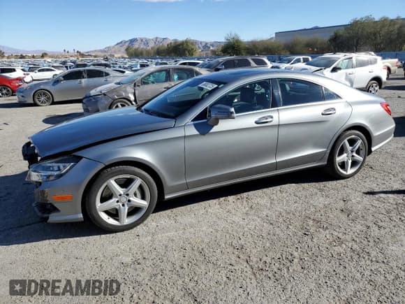 ✅ 2013 Mercedes-Benz CLS 550 • VIN: WDDLJ7DBXDA060100 • Лот: 88082725. Опубликован ранее на Copart с пробегом 48 458 миль. Бесплатный доступ к архиву аукционных продаж из США и подробный отчёт об истории автомобиля на DreamBid. Изображение 1.
