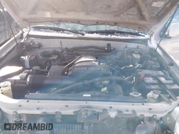 ✅ 2002 Toyota Tundra Limited • VIN: 5TBRT38152S280875 • Lot: 41387829. Listed on IAAI with 186,094 mi. Free auction sales archive from the USA and detailed vehicle history report at DreamBid. Image 10.