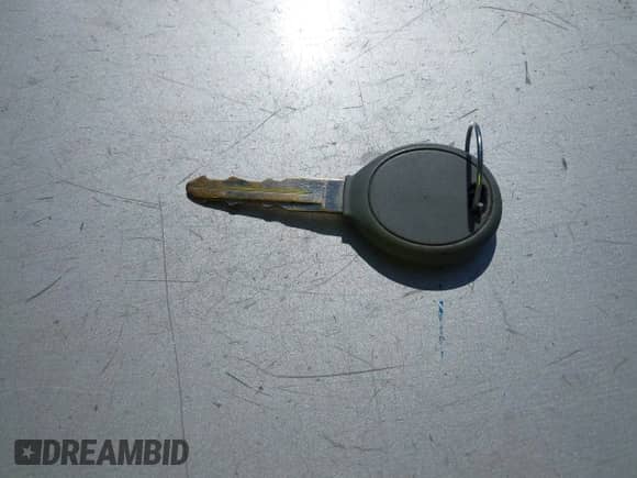 2005 Dodge Neon SXT z VIN 1B3ES56C45D126670, wystawiony jako IAAI lot #42153964 z przebiegiem 235 433 mil mil oraz . Historia ofert i sprzedaży dostępna na DreamBid. Obrazek 11.