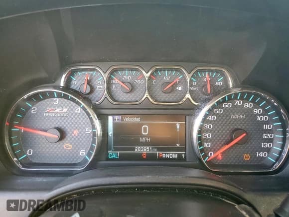 ✅ 2015 Chevrolet Silverado 2500HD LT • VIN: 1GC1KVEG0FF528225 • Лот: 86517815. Опубликован ранее на Copart с пробегом 283 951 миль. Бесплатный доступ к архиву аукционных продаж из США и подробный отчёт об истории автомобиля на DreamBid. Изображение 9.