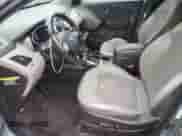 2014 Hyundai Tucson SE z VIN KM8JU3AG5EU871347, wystawiony jako Copart lot #69580135 z przebiegiem 131 350 mil mil oraz Czysty tytuł • Clean title. Historia ofert i sprzedaży dostępna na DreamBid. Obrazek 7.