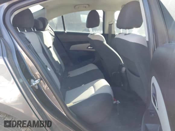 ✅ 2011 Chevrolet Cruze LS • VIN: 1G1PC5SH3B7108461 • Lot: 43643622. Listed on IAAI with 155,294 mi. Free auction sales archive from the USA and detailed vehicle history report at DreamBid. Image 8.