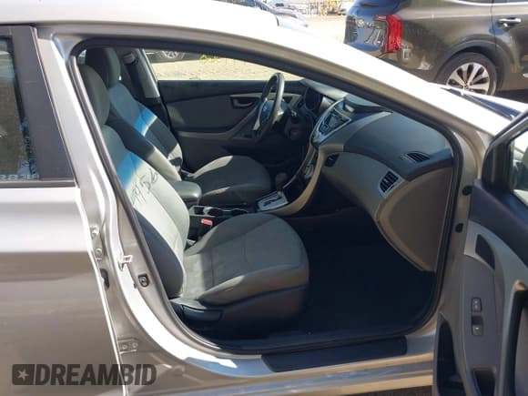 ✅ 2012 Hyundai Elantra GLS • VIN: 5NPDH4AE9CH089974 • Lot: 43474560. Listed on IAAI with 174,190 mi. Free auction sales archive from the USA and detailed vehicle history report at DreamBid. Image 5.