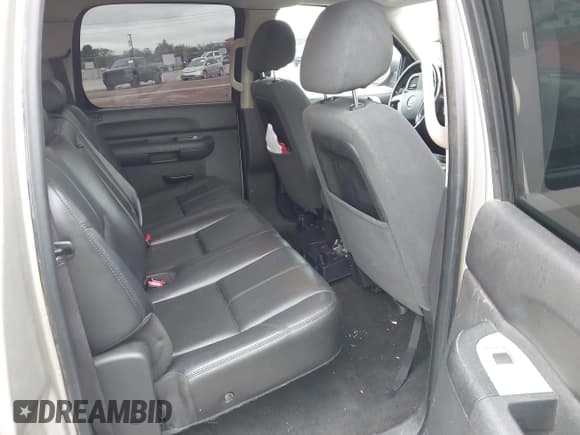 ✅ 2009 Chevrolet Silverado 1500 LT • VIN: 3GCEC23J89G191060 • Lot: 43398040. Listed on IAAI with 143,188 mi. Free auction sales archive from the USA and detailed vehicle history report at DreamBid. Image 8.