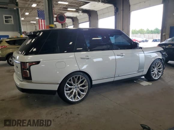 ✅ 2019 Land Rover Range Rover • VIN: SALGS2RE7KA532340 • Lot: 68824015. Listed on Copart with 75,254 mi. Free auction sales archive from the USA and detailed vehicle history report at DreamBid. Image 3.