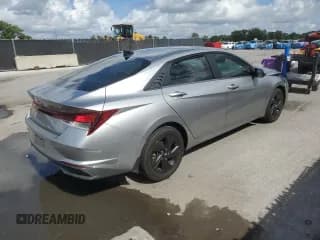 ✅ 2022 Hyundai Elantra SEL • VIN: 5NPLS4AG3NH068524 • Lot: 90332465. Listed on Copart with 70,850 mi. Free auction sales archive from the USA and detailed vehicle history report at DreamBid. Image 3.