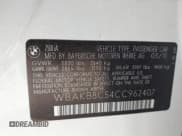 ✅ 2012 BMW 7 Series 750Li • VIN: WBAKB8C54CC962407 • Lot: 42750511. Wystawiony na IAAI z przebiegiem 74 191 mil. Bezpłatny archiwum sprzedaży aukcyjnych z USA i szczegółowy raport historii pojazdu na DreamBid. Zdjęcie 9.