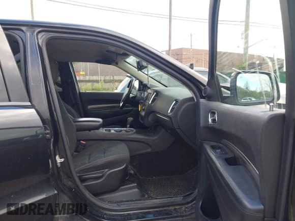 ✅ 2011 Dodge Durango Express • VIN: 1D4RD2GG3BC632618 • Lot: 43041287. Wystawiony na IAAI z przebiegiem 136 071 mil. Bezpłatny archiwum sprzedaży aukcyjnych z USA i szczegółowy raport historii pojazdu na DreamBid. Zdjęcie 5.