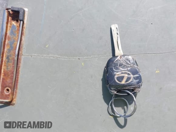 ✅ 2006 Lexus SC 430 • VIN: JTHFN48Y869002112 • Lot: 41903171. Listed on IAAI with 267,303 mi. Free auction sales archive from the USA and detailed vehicle history report at DreamBid. Image 11.