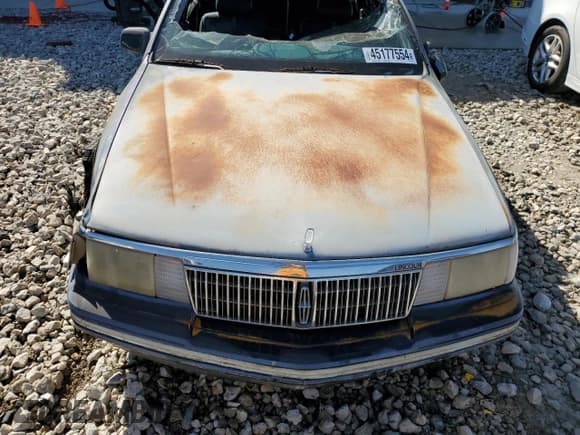 ✅ 1991 Lincoln Continental • VIN: 1LNCM9749MY645019 • Lot: 45177554. Wystawiony na Copart z przebiegiem Nie podano. Bezpłatny archiwum sprzedaży aukcyjnych z USA i szczegółowy raport historii pojazdu na DreamBid. Zdjęcie 11.