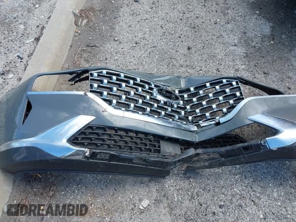 ✅ 2023 Hyundai Santa Fe SEL • VIN: 5NMS34AJ0PH585087 • Lot: 41995946. Wystawiony na IAAI z przebiegiem 22 376 mil. Bezpłatny archiwum sprzedaży aukcyjnych z USA i szczegółowy raport historii pojazdu na DreamBid. Zdjęcie 12.