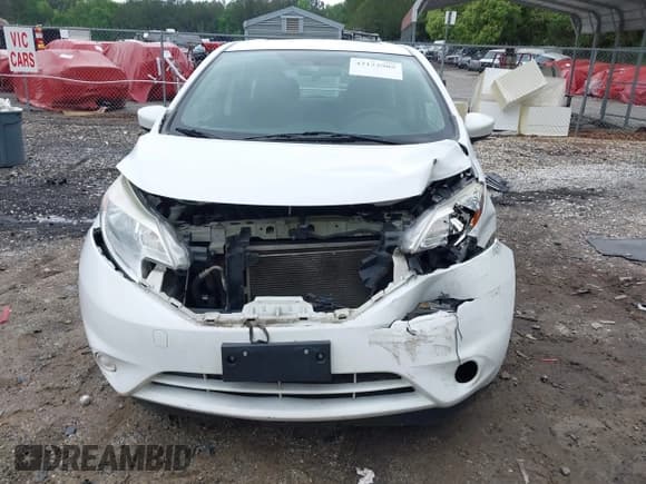 ✅ 2015 Nissan Note SL • VIN: 3N1CE2CPXFL410290 • Lot: 42122905. Listed on IAAI with 120,895 mi. Free auction sales archive from the USA and detailed vehicle history report at DreamBid. Image 13.