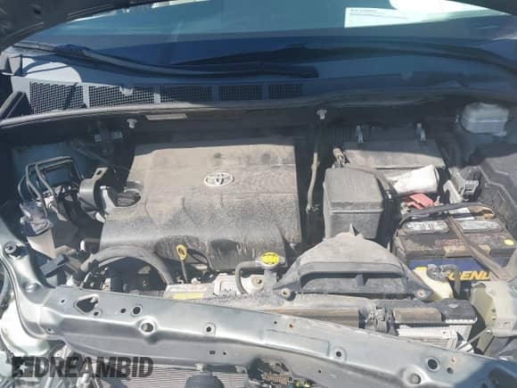 2011 Toyota Sienna XLE AAS with VIN 5TDYK3DC8BS073331, listed as a IAAI auction lot 43099376 with 145,679 mi miles and . Bid and sale history available at DreamBid. Image 10.