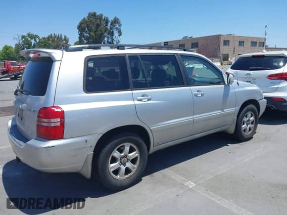 2002 Toyota Highlander с VIN JTEGF21A420065285, выставлен на аукционе IAAI как лот 42408826 с пробегом 207 436 миль миль и . История ставок и продаж доступна на DreamBid. Изображение 4.