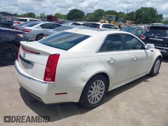 ✅ 2011 Cadillac CTS Luxury • VIN: 1G6DE5EY3B0155484 • Lot: 42601418. Listed on IAAI with 108,871 mi. Free auction sales archive from the USA and detailed vehicle history report at DreamBid. Image 4.