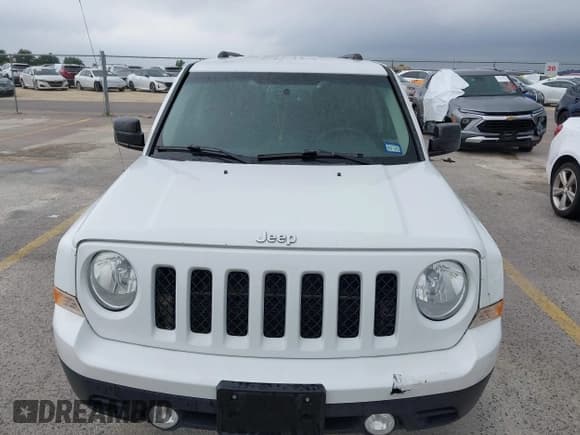 ✅ 2017 Jeep Patriot High Altitude • VIN: 1C4NJPFA0HD149248 • Lot: 42182940. Listed on IAAI with 112,876 mi. Free auction sales archive from the USA and detailed vehicle history report at DreamBid. Image 6.