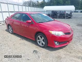 ✅ 2014 Toyota Camry L • VIN: 4T1BF1FK9EU844622 • Lot: 43268790. Listed on IAAI with 198,925 mi. Free auction sales archive from the USA and detailed vehicle history report at DreamBid. Image 1.
