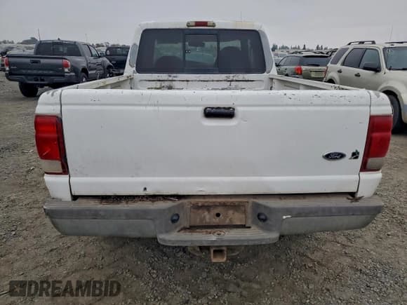 ✅ 2000 Ford Ranger XL • VIN: 1FTYR14V0YPA06629 • Lot: 93977285. Listed on Copart with 282,141 mi. Free auction sales archive from the USA and detailed vehicle history report at DreamBid. Image 6.