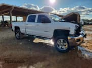 ✅ 2015 Chevrolet Silverado 2500HD LT • VIN: 1GC1KVEG8FF643056 • Лот: 90825615. Опубликован ранее на Copart с пробегом 148 563 миль. Бесплатный доступ к архиву аукционных продаж из США и подробный отчёт об истории автомобиля на DreamBid. Изображение 4.