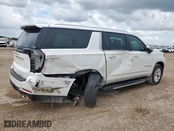 2025 Chevrolet Suburban Premier with VIN 1GNS6FRD7SR181541, listed as a Copart auction lot 64447805 with 2,843 mi miles and Salvage title. Bid and sale history available at DreamBid. Image 3.