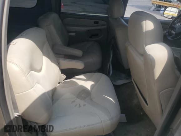 ✅ 2001 GMC Yukon XL SLT • VIN: 1GKFK16T21J250982 • Lot: 66813535. Listed on Copart with 186,927 mi. Free auction sales archive from the USA and detailed vehicle history report at DreamBid. Image 11.