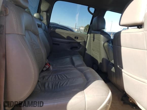 ✅ 2002 Chevrolet Silverado 2500HD LS • VIN: 1GCHK23152F140669 • Лот: 81785894. Опубликован ранее на Copart с пробегом Не указан. Бесплатный доступ к архиву аукционных продаж из США и подробный отчёт об истории автомобиля на DreamBid. Изображение 10.