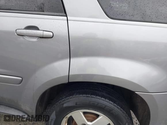 ✅ 2006 Chevrolet Equinox LT • VIN: 2CNDL73F866008621 • Лот: 41476612. Опубликован ранее на IAAI с пробегом 93 784 миль. Бесплатный доступ к архиву аукционных продаж из США и подробный отчёт об истории автомобиля на DreamBid. Изображение 15.