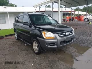 ✅ 2008 Kia Sportage LX • VIN: KNDJF724787539715 • Lot: 42948439. Listed on IAAI with 176,942 mi. Free auction sales archive from the USA and detailed vehicle history report at DreamBid. Image 1.