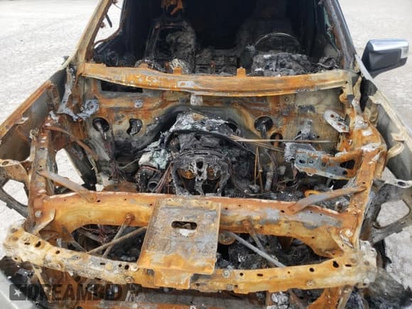 ✅ 2019 Chevrolet Silverado 1500 LT • VIN: 1GCPYDEK1KZ301836 • Lot: 52033504. Wystawiony na Copart z przebiegiem Nie podano. Bezpłatny archiwum sprzedaży aukcyjnych z USA i szczegółowy raport historii pojazdu na DreamBid. Zdjęcie 11.