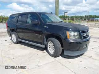 2009 Chevrolet Tahoe с VIN 1GNFC13529R118646, выставлен на аукционе IAAI как лот 42262914 с пробегом 135 078 миль миль и . История ставок и продаж доступна на DreamBid. Изображение 1.