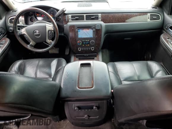 ✅ 2008 GMC Sierra Denali • VIN: 2GTEK638381327044 • Лот: 65419525. Опубликован ранее на Copart с пробегом 205 058 миль. Бесплатный доступ к архиву аукционных продаж из США и подробный отчёт об истории автомобиля на DreamBid. Изображение 8.