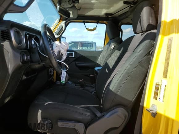 ✅ 2021 Jeep Wrangler Unlimited Sport Altitude • VIN: 1C4HJXDN2MW720806 • Lot: 89556735. Wystawiony na Copart z przebiegiem 30 793 mil. Bezpłatny archiwum sprzedaży aukcyjnych z USA i szczegółowy raport historii pojazdu na DreamBid. Zdjęcie 7.