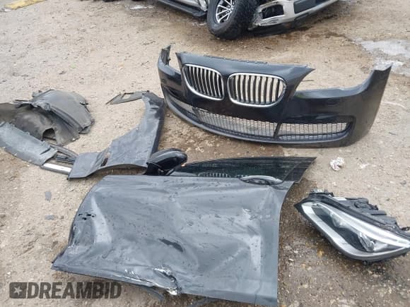 ✅ 2014 BMW 7 Series ALPINA B7 • VIN: WBAYE8C57ED134799 • Lot: 41891633. Wystawiony na IAAI z przebiegiem 96 411 mil. Bezpłatny archiwum sprzedaży aukcyjnych z USA i szczegółowy raport historii pojazdu na DreamBid. Zdjęcie 12.