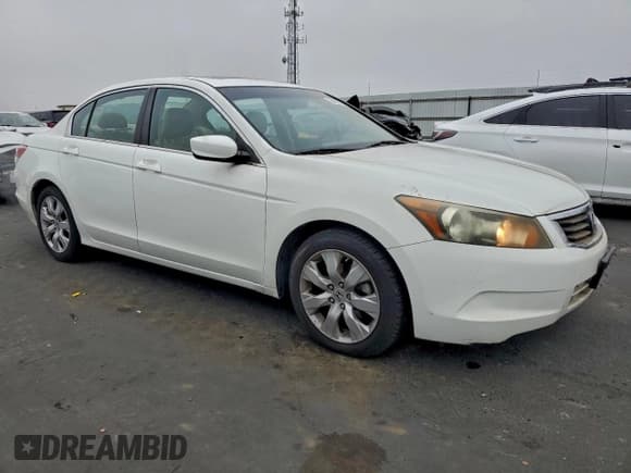 ✅ 2010 Honda Accord EX-L • VIN: 1HGCP2F84AA070003 • Lot: 94421835. Listed on Copart with 224,961 mi. Free auction sales archive from the USA and detailed vehicle history report at DreamBid. Image 4.