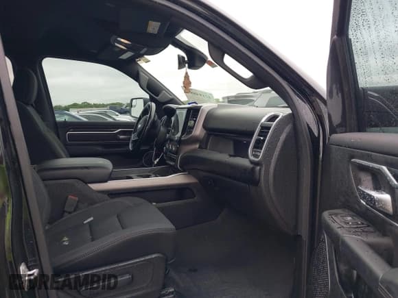 ✅ 2020 Ram 1500 Big Horn • VIN: 1C6RRFFG7LN273861 • Lot: 42184889. Listed on IAAI with 75,679 mi. Free auction sales archive from the USA and detailed vehicle history report at DreamBid. Image 5.