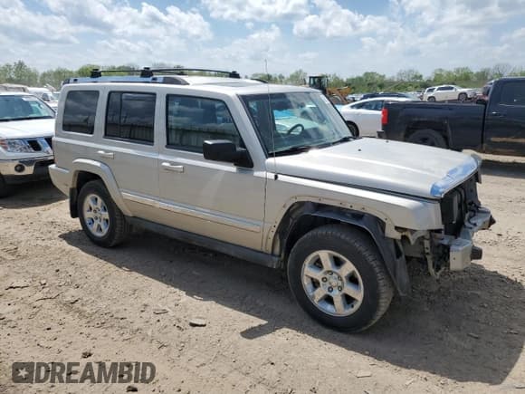 ✅ 2007 Jeep Commander Limited • VIN: 1J8HG58P17C672566 • Lot: 56271385. Listed on Copart with 155,854 mi. Free auction sales archive from the USA and detailed vehicle history report at DreamBid. Image 4.