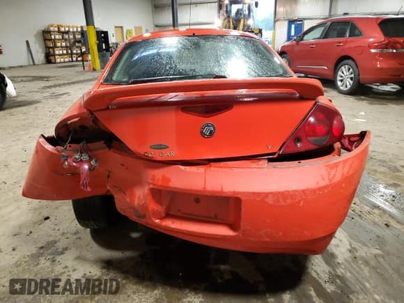 ✅ 2002 Mercury Cougar • VIN: 1ZWFT61L525610889 • Lot: 57789855. Wystawiony na Copart z przebiegiem 107 723 mil. Bezpłatny archiwum sprzedaży aukcyjnych z USA i szczegółowy raport historii pojazdu na DreamBid. Zdjęcie 6.