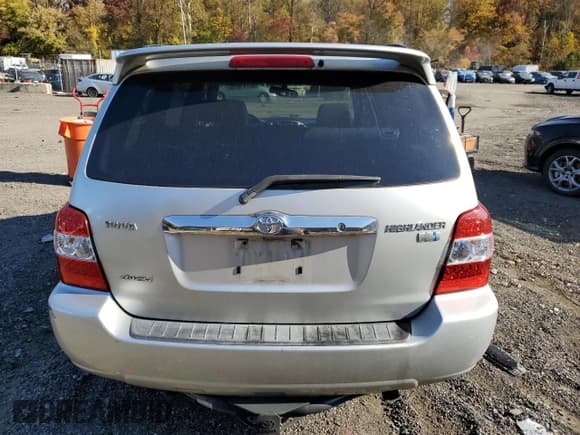 ✅ 2006 Toyota Highlander Limited • VIN: JTEEW21A660031961 • Lot: 82771015. Wystawiony na Copart z przebiegiem 231 345 mil. Bezpłatny archiwum sprzedaży aukcyjnych z USA i szczegółowy raport historii pojazdu na DreamBid. Zdjęcie 6.