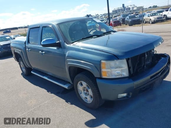 ✅ 2011 Chevrolet Silverado 1500 LTZ • VIN: 1GCPKTE33BF164968 • Лот: 43281201. Опубликован ранее на IAAI с пробегом 231 646 миль. Бесплатный доступ к архиву аукционных продаж из США и подробный отчёт об истории автомобиля на DreamBid. Изображение 1.