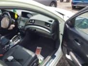 ✅ 2017 Acura ILX Premium • VIN: 19UDE2F74HA001520 • Lot: 42614248. Wystawiony na IAAI z przebiegiem 82 660 mil. Bezpłatny archiwum sprzedaży aukcyjnych z USA i szczegółowy raport historii pojazdu na DreamBid. Zdjęcie 5.