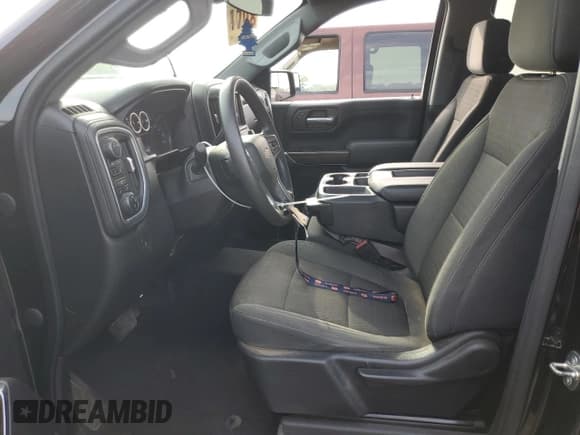 ✅ 2020 Chevrolet Silverado 1500 LT • VIN: 1GCRYDED6LZ200660 • Lot: 71088594. Wystawiony na Copart z przebiegiem 79 406 mil. Bezpłatny archiwum sprzedaży aukcyjnych z USA i szczegółowy raport historii pojazdu na DreamBid. Zdjęcie 7.