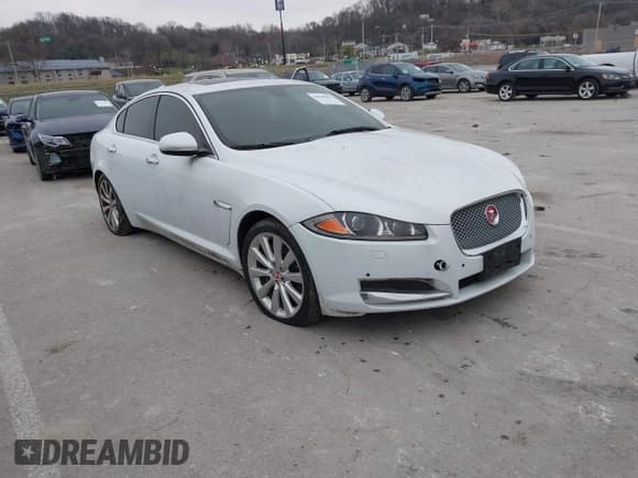 ✅ 2014 Jaguar XF SC • VIN: SAJWJ0EF4E8U18124 • Lot: 43925481. Wystawiony na IAAI z przebiegiem Nie podano. Bezpłatny archiwum sprzedaży aukcyjnych z USA i szczegółowy raport historii pojazdu na DreamBid. Zdjęcie 1.